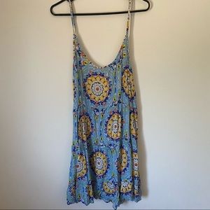 Kohl’s Adam Levine Jada Inspo Blue Floral Dress